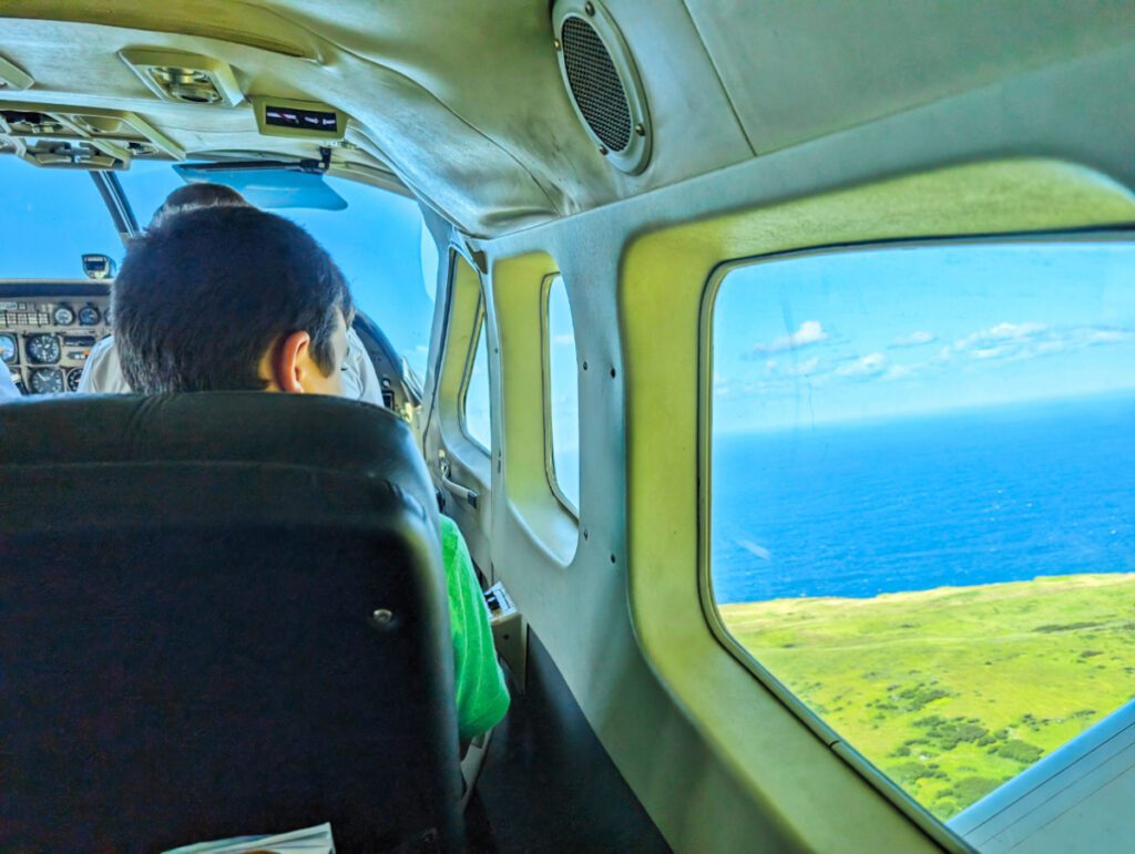 Taylor Family on flight MKK Molokai to Honolulu Oahu Mokulele Airlines Hawaii